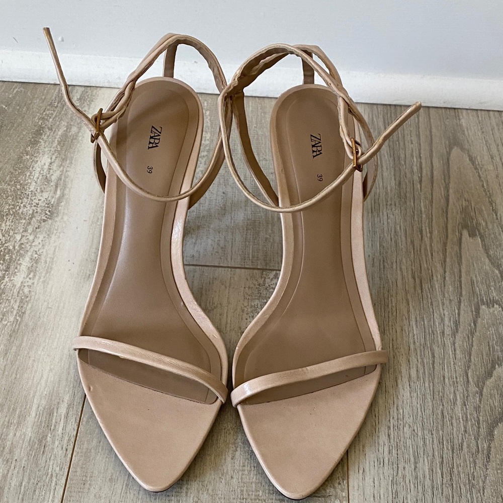 Zara Women's Beige Strappy Heels 39